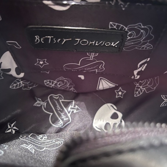 Betsey Heart Studded Handbag Crossbody - Picture 5 of 5